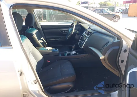 2016 Nissan Altima 2.5/2.5 S/2.5 Sl/2.5 Sr/2.5 Sv from USA, damaged, VIN 1N4AL3AP2GC249827